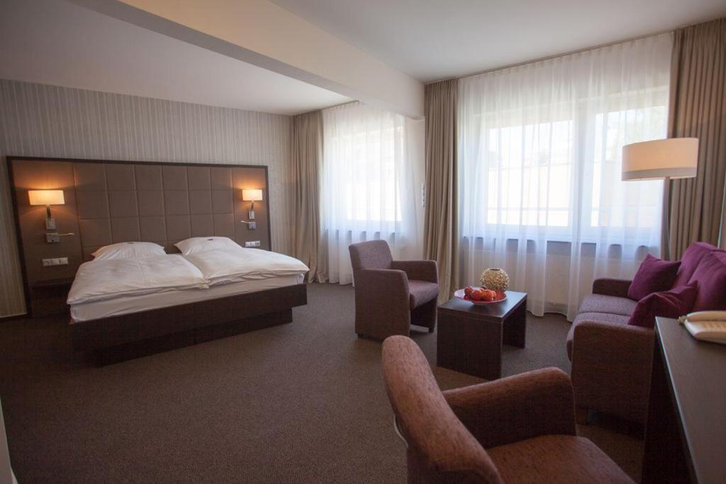 Hotel Kaiserhof Ζίγκμπουργκ Εξωτερικό φωτογραφία